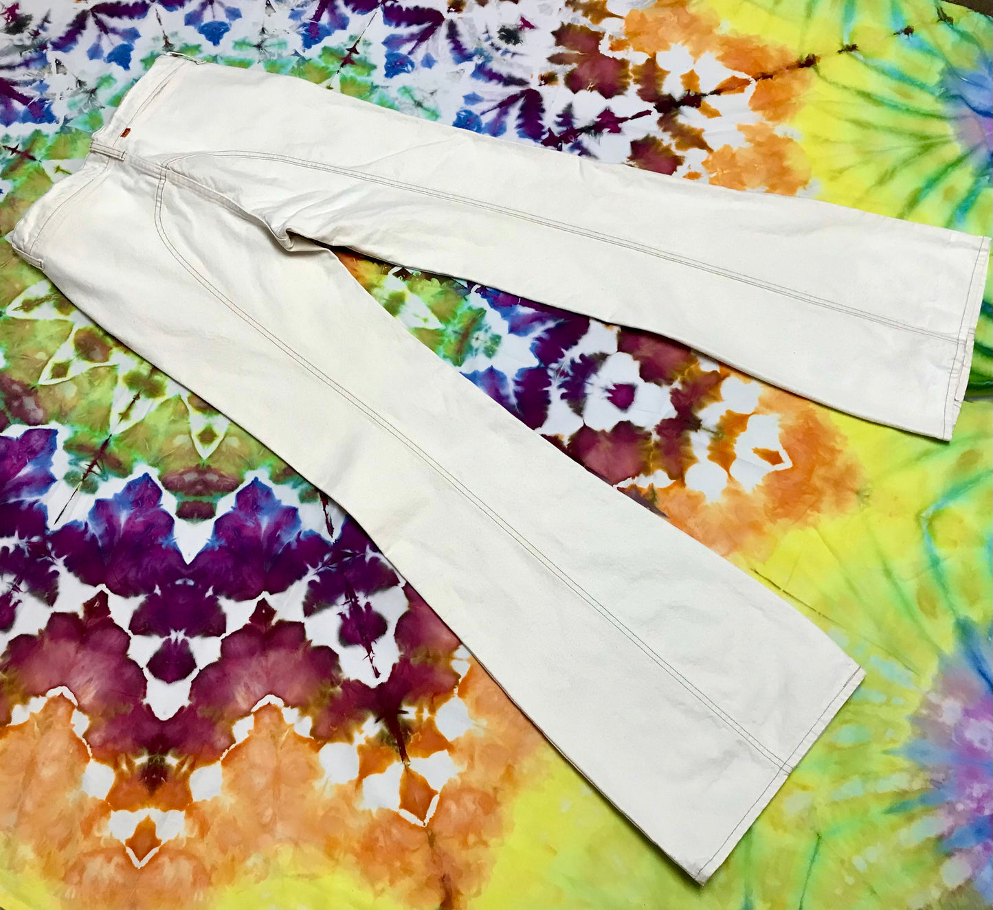 70's Levi Saddleback Cream Bellbottoms