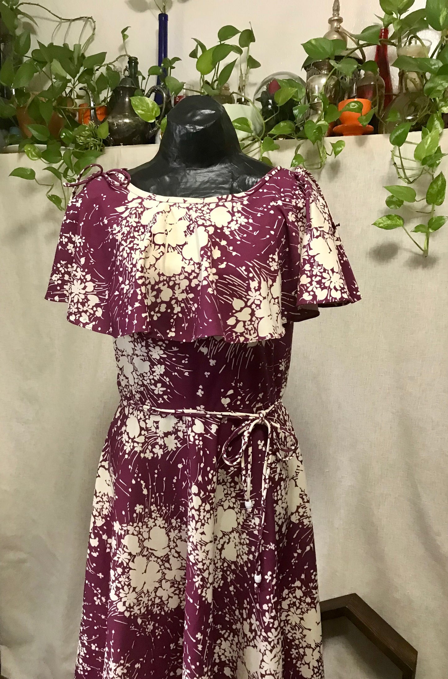 70's Fit and Flare Plum Midi Dress