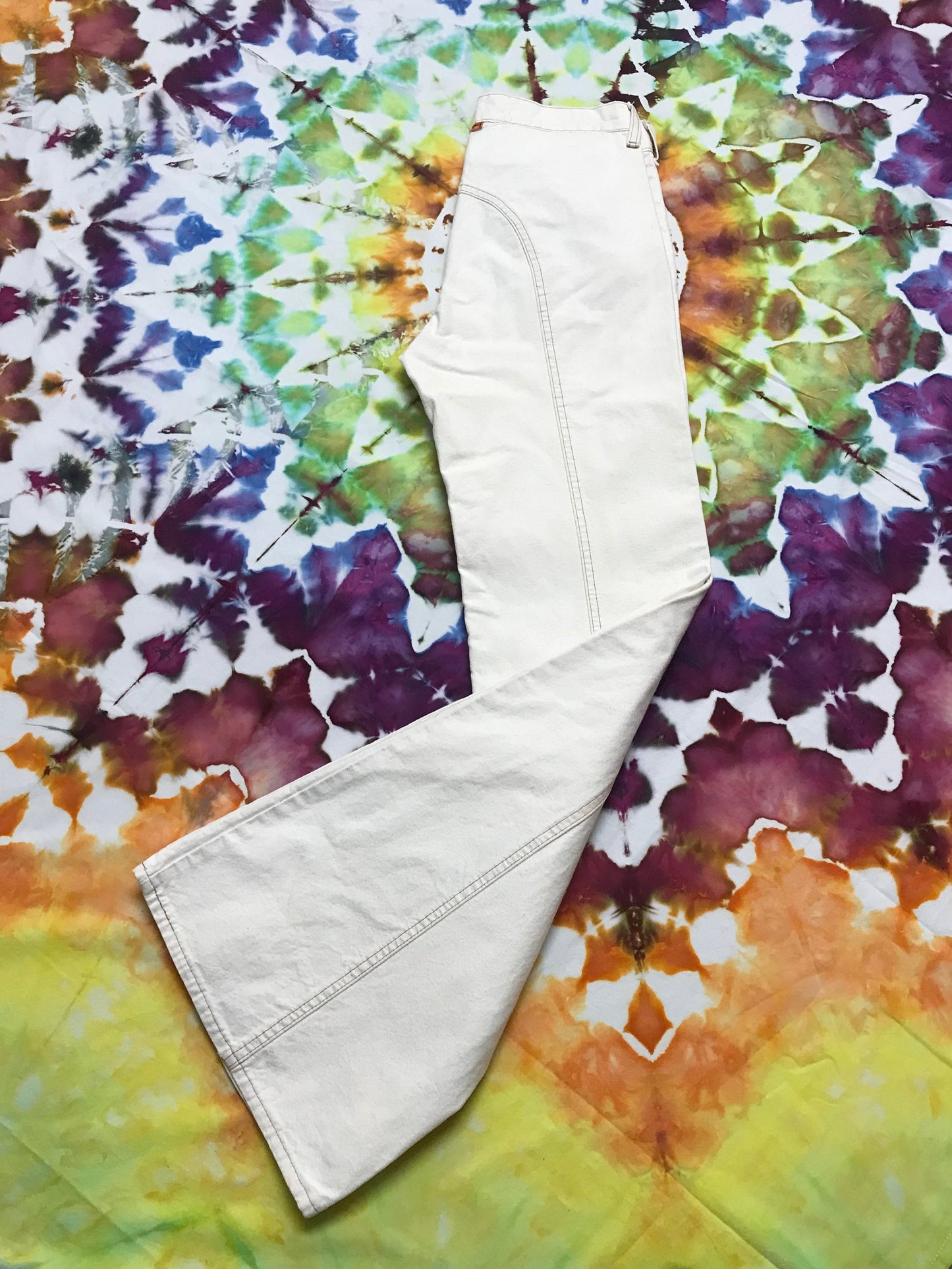 70's Levi Saddleback Cream Bellbottoms