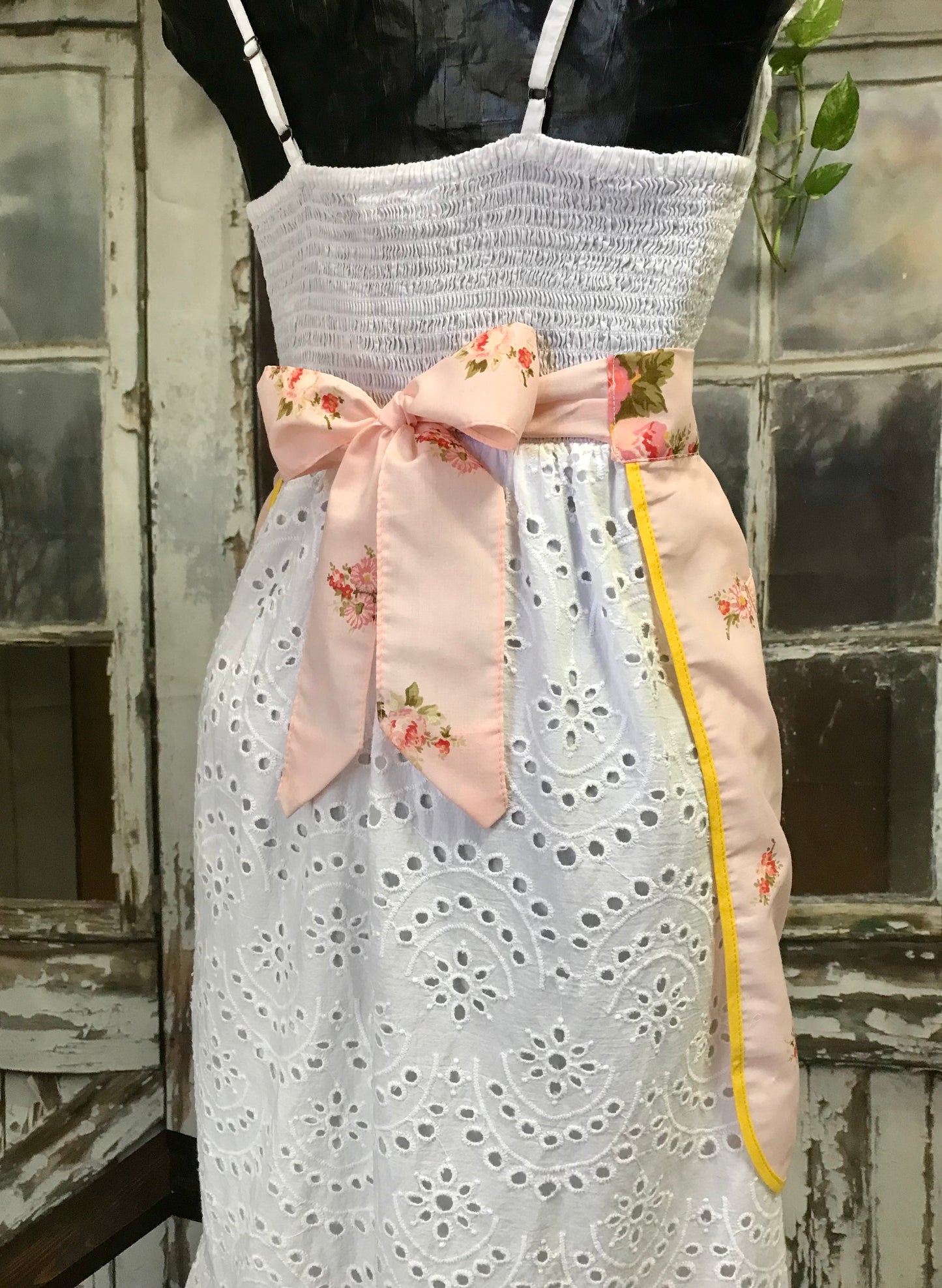 Pretty in Peach Apron