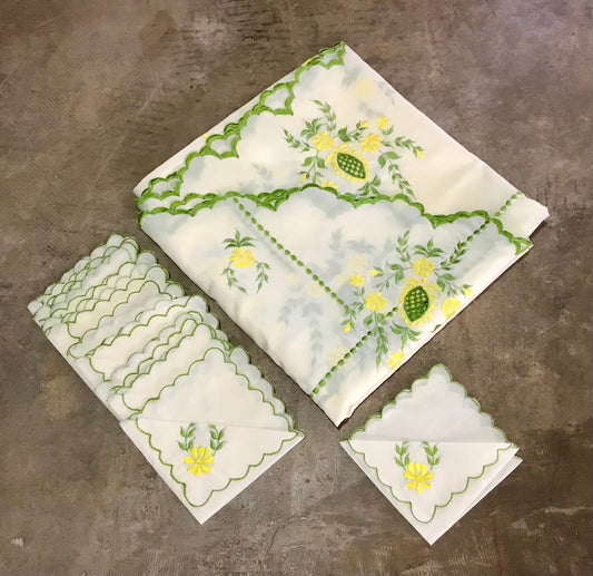 Retro Embroidered Tablecloth and Napkins