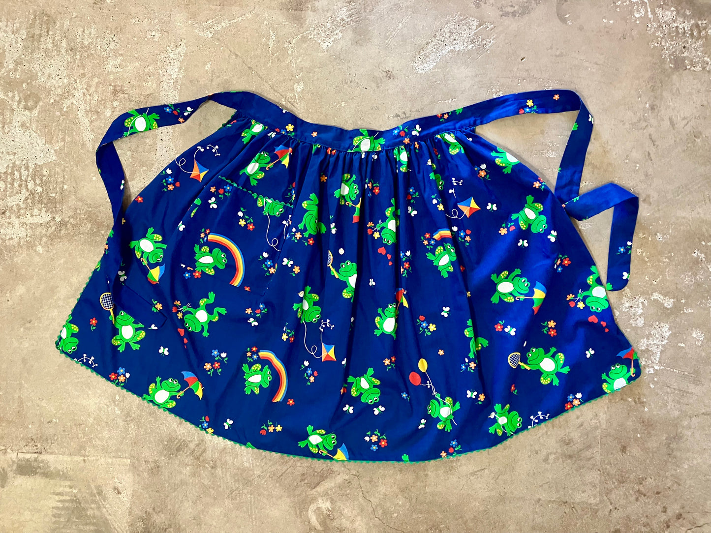 Don’t Worry Be Hoppy Apron