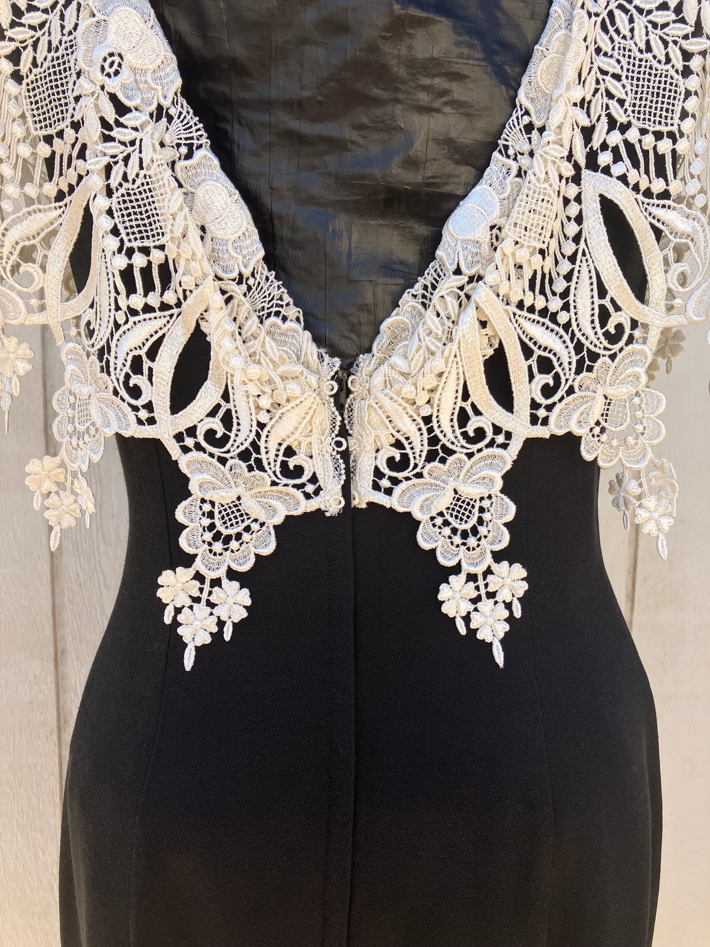 Simply Irresistible Sheath Dress by Jessica McClintock