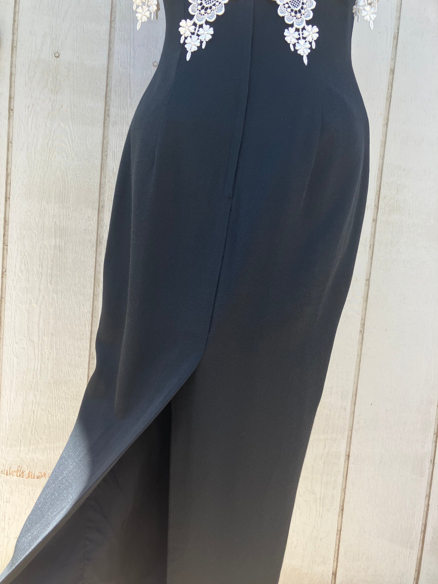 Simply Irresistible Sheath Dress by Jessica McClintock