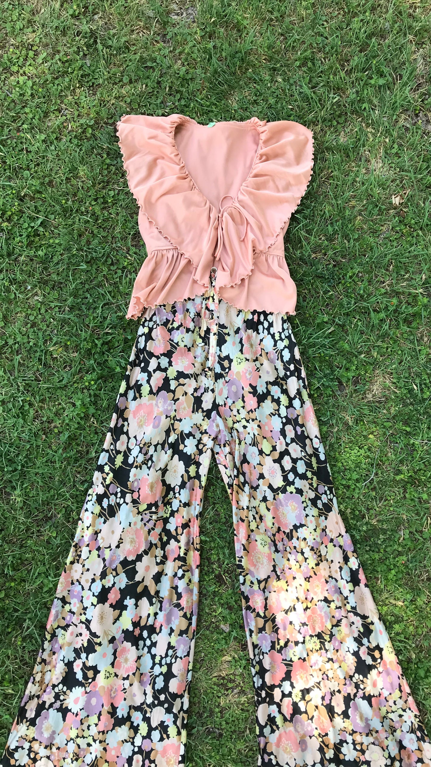 Thermo-Jac 70's Floral & Flowy Bells