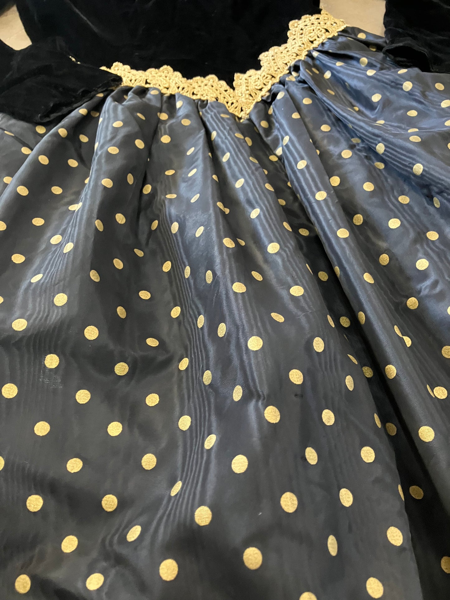 Polka Dots & Puff Sleeves Scott McClintock Party Dress