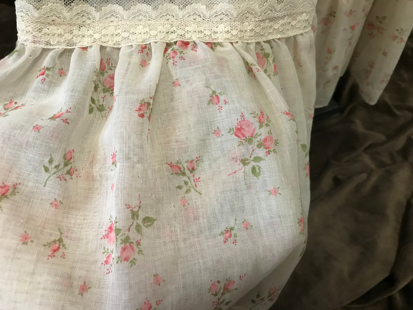 Cream Floral Corset Style Gunne Sax Maxi Dress