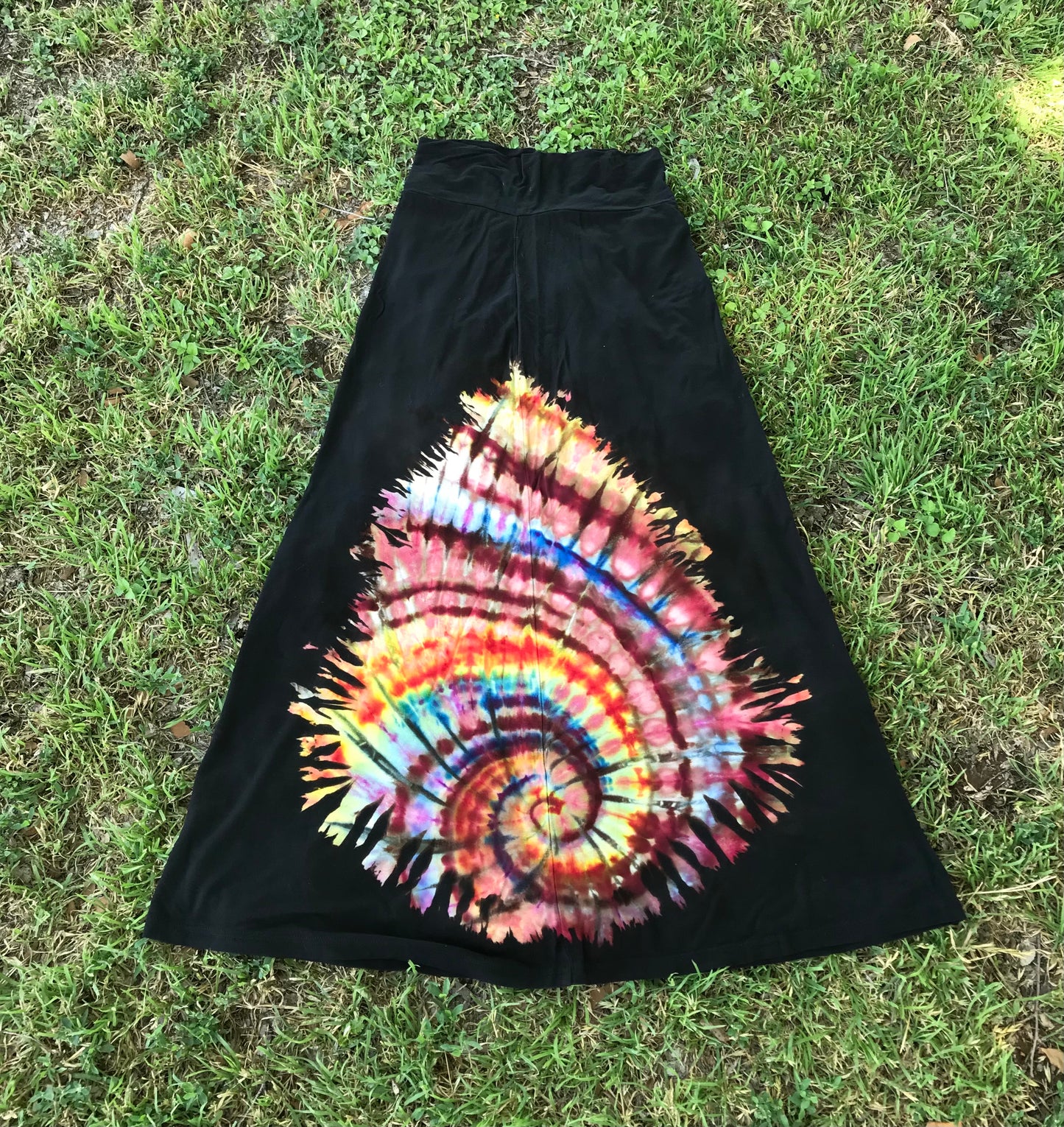 Tear Drop Spiral Maxi Skirt