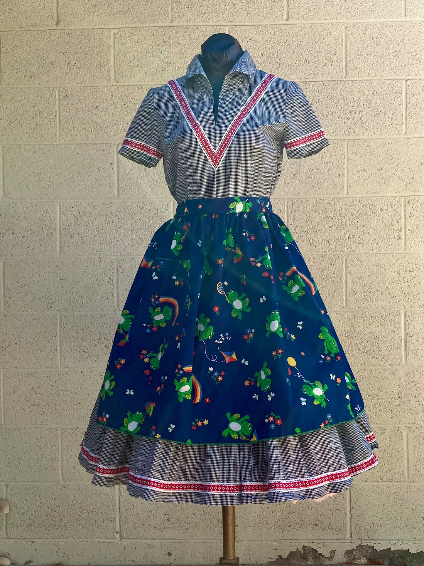 Don’t Worry Be Hoppy Apron