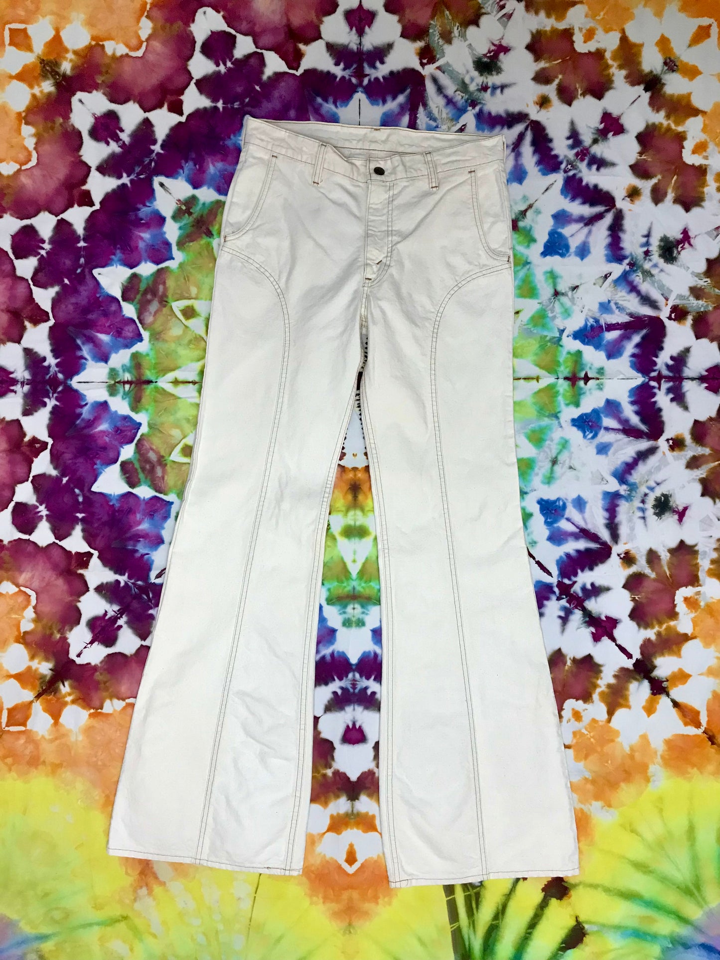 70's Levi Saddleback Cream Bellbottoms