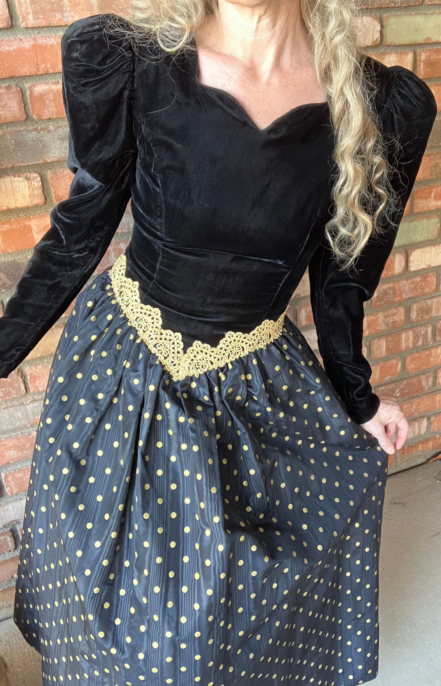 Polka Dots & Puff Sleeves Scott McClintock Party Dress