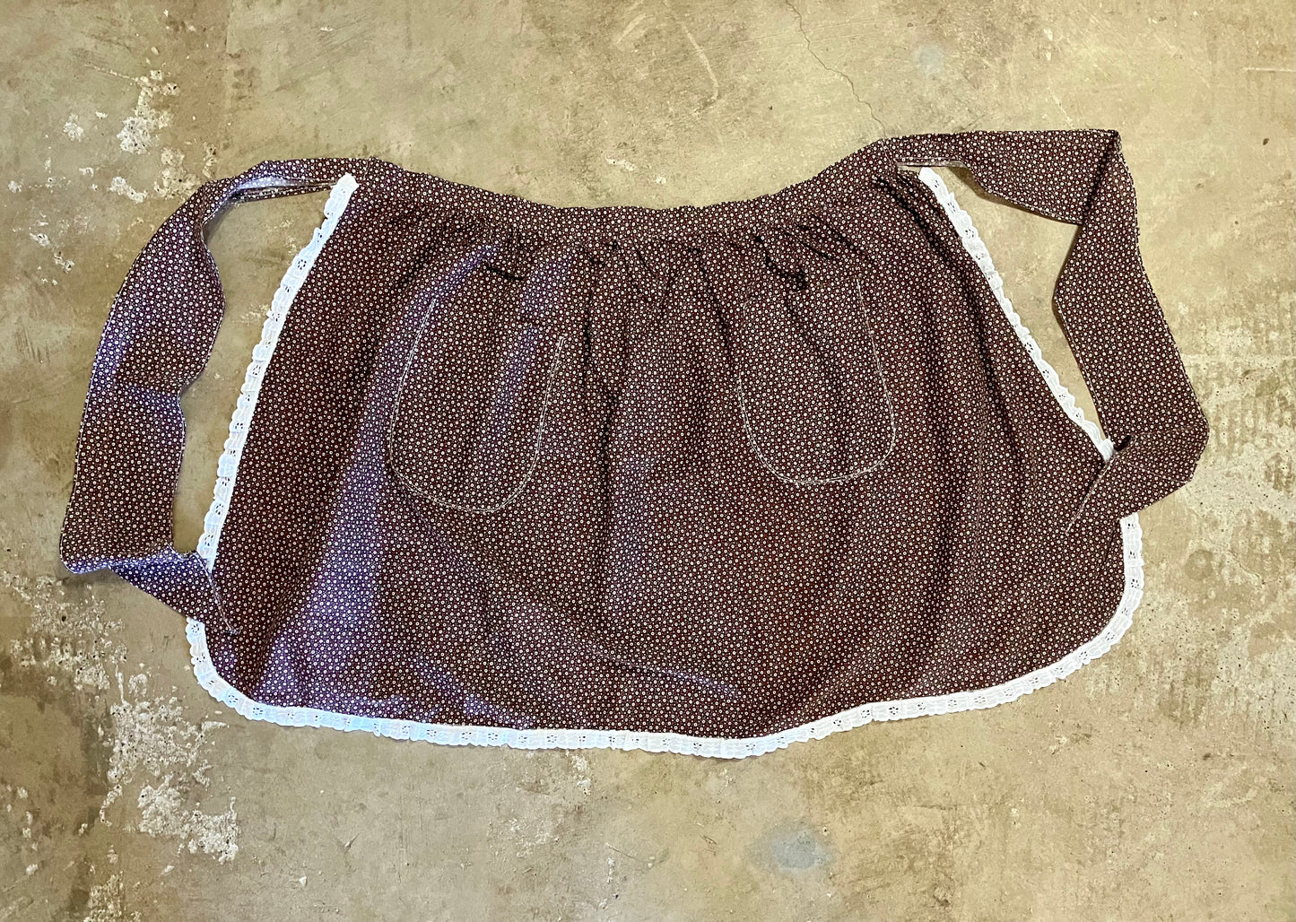 Brown Betty Apron