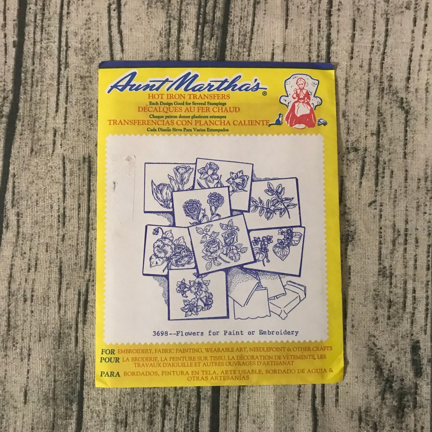 Aunt Martha’s 3698 Flowers Hot Iron Transfers