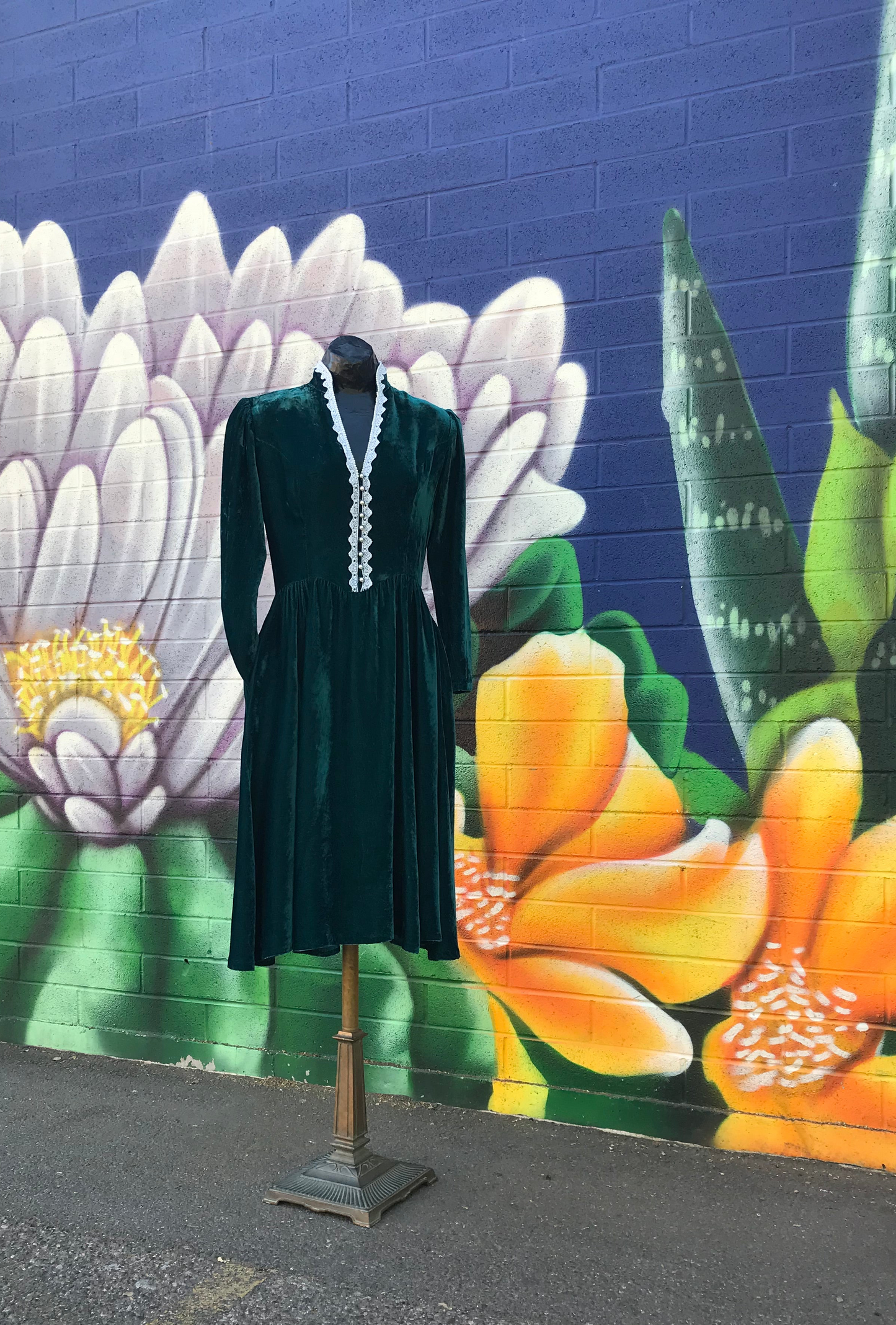 70’s Gunne Sax Victorian Style Velveteen Dress