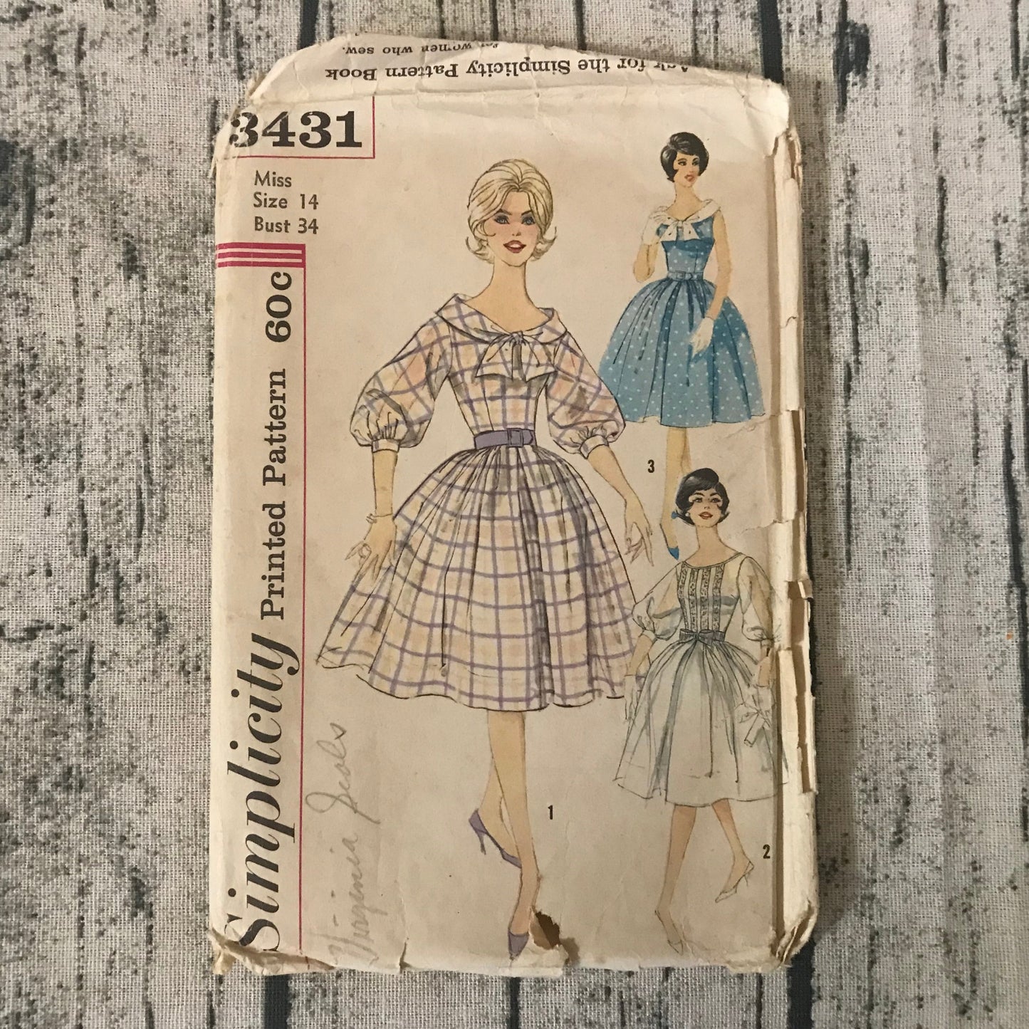 Simplicity 3431 Boatneck 60's Dress