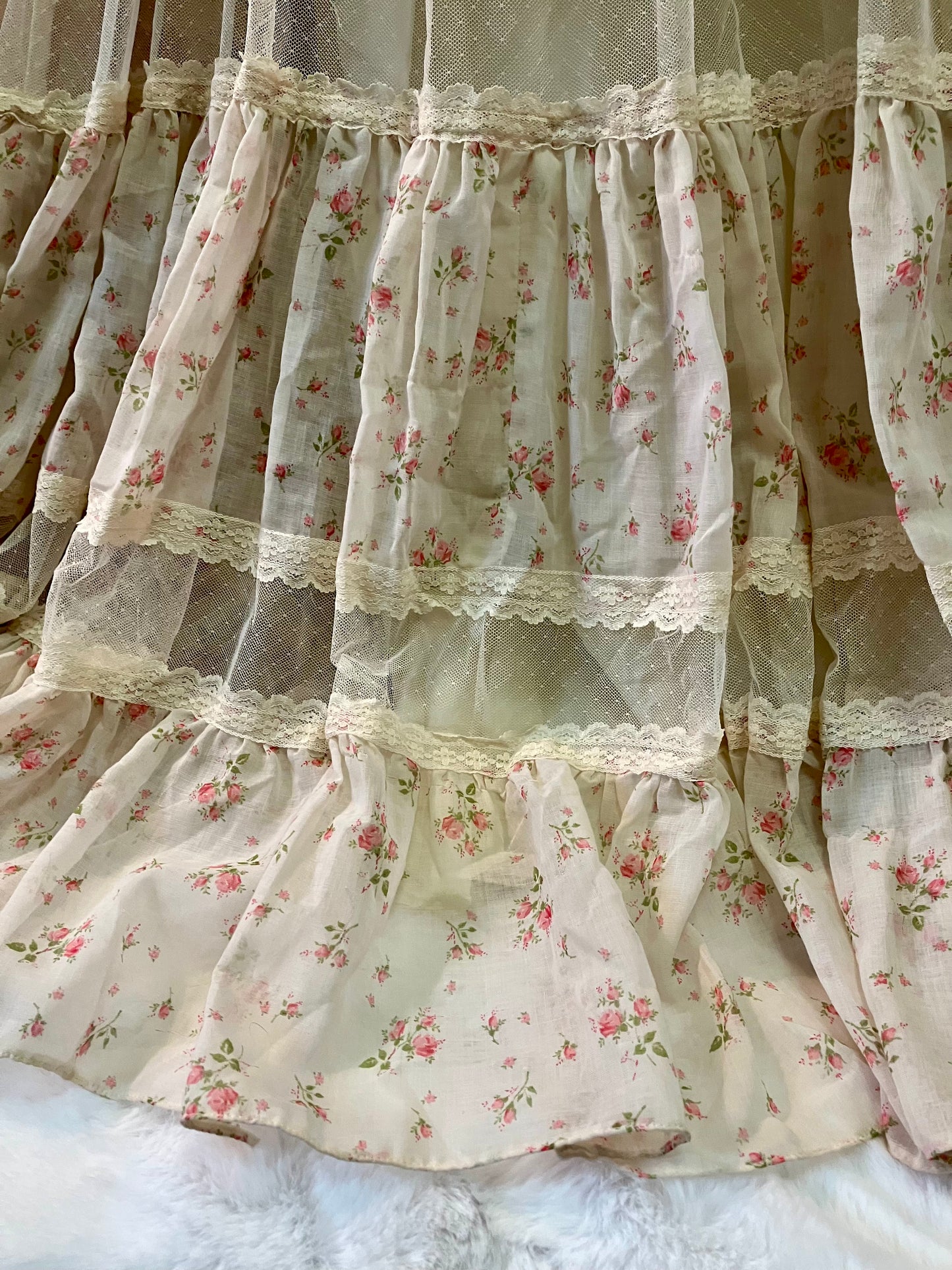 Cream Floral Corset Style Gunne Sax Maxi Dress