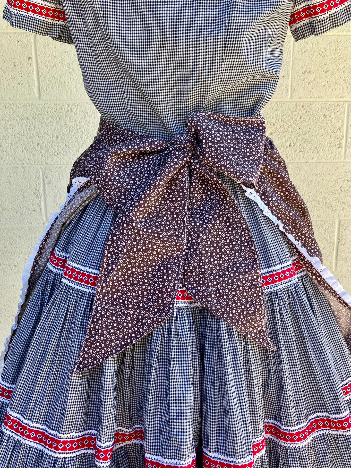 Brown Betty Apron