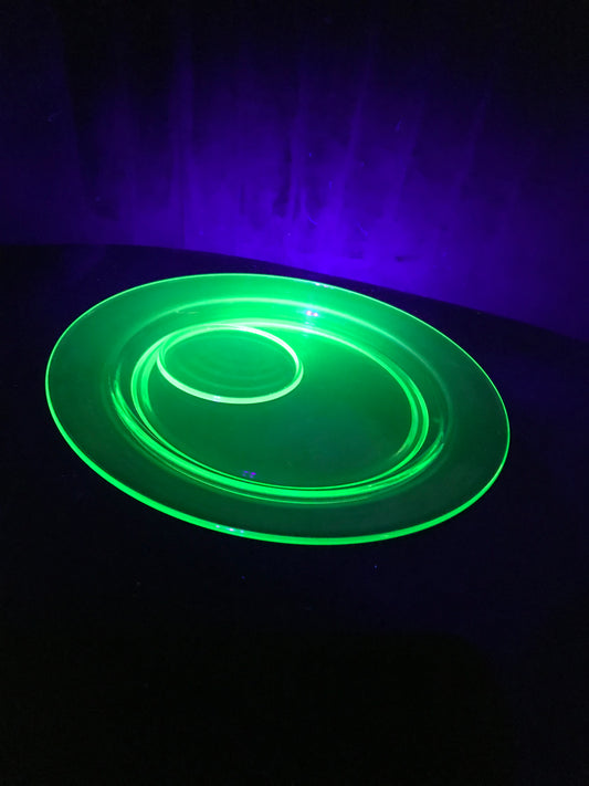 Glowing Glass Plate